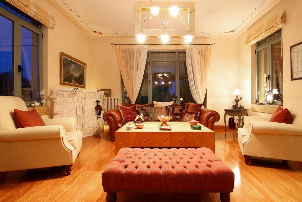 Vouliagmeni Villa Athen Exterior foto